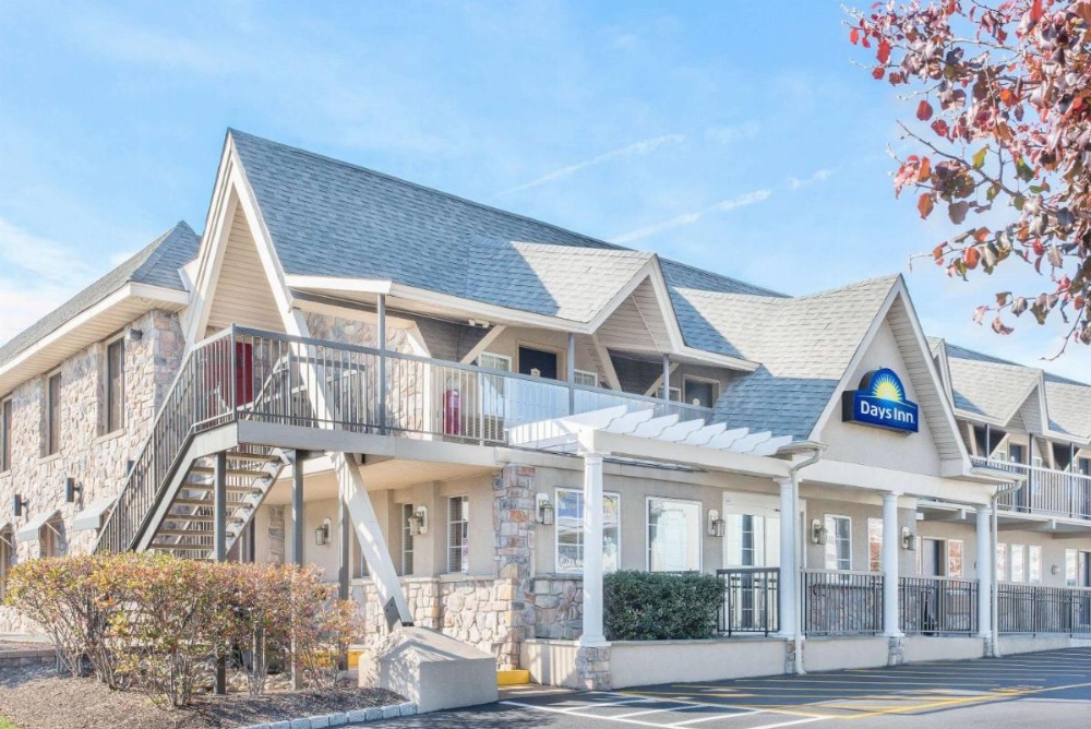 Days Inn by Wyndham Springfield/Phil.Intl Airport Image 30
